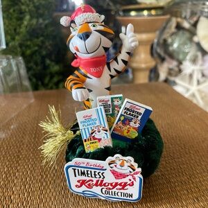 Vintage Heirloom Kellogg's Tony the Tiger Christmas Tree Ornament talking sound